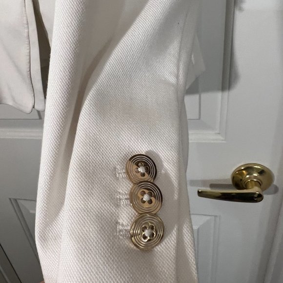 Elegant White Women's Blazer - Picture 3 of 6